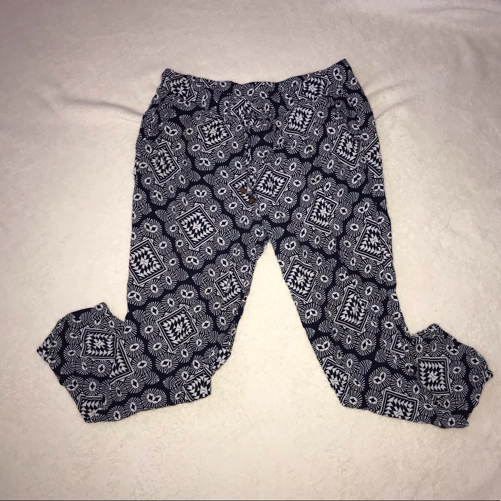 Navy blue and white printed ankle-length pants